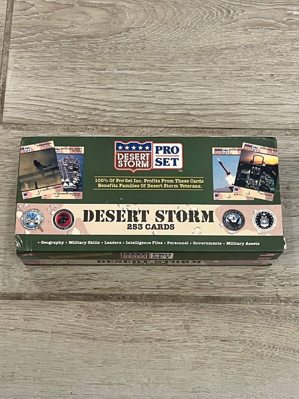 VTG Desert Storm Pro Set Non-Sport Trading Card Set Box Lot - 253 Cards